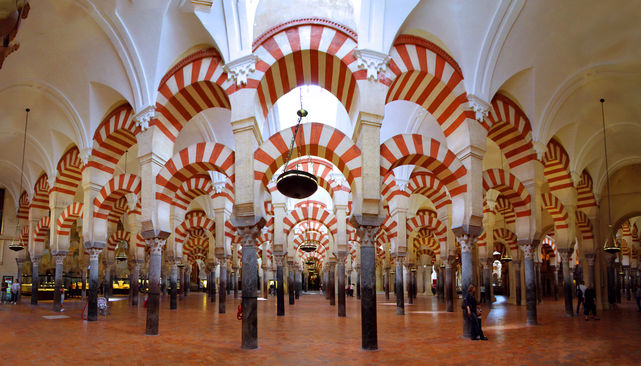 Interior-Catedral-Cordoba-antigua-Mezquita_ECDIMA20150722_0005_20